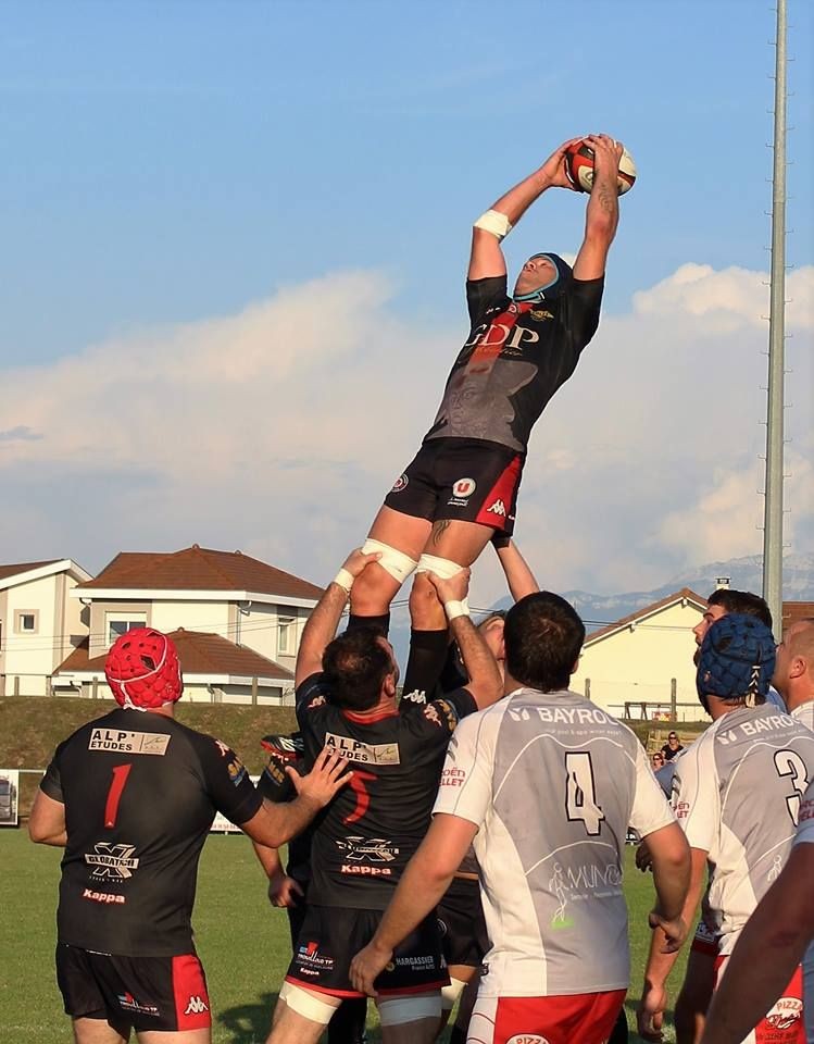 LA BIEVRE SUR SA LANCEE ?